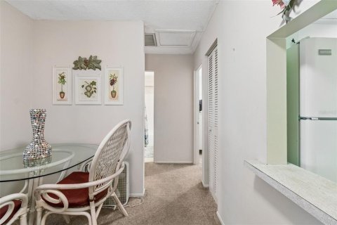 House in Bradenton, Florida 2 bedrooms, 75.81 sq.m. № 2103482 - photo 2