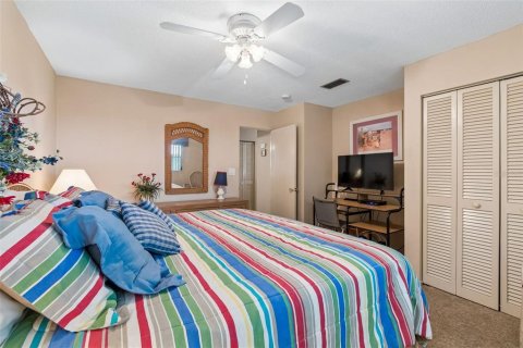 House in Bradenton, Florida 2 bedrooms, 75.81 sq.m. № 2103482 - photo 21