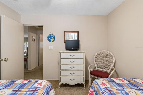 House in Bradenton, Florida 2 bedrooms, 75.81 sq.m. № 2103482 - photo 24
