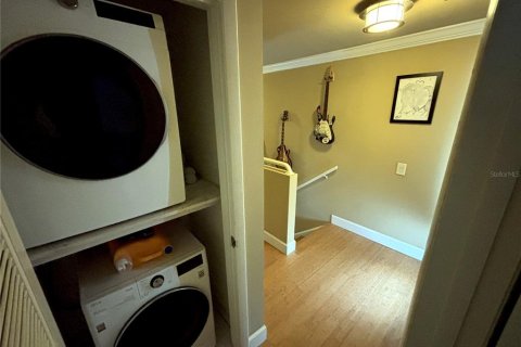 Townhouse in Tampa, Florida 2 bedrooms, 120.4 sq.m. № 2239725 - photo 21