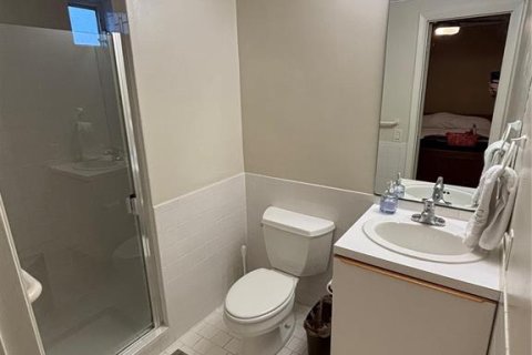 Townhouse in Tampa, Florida 2 bedrooms, 120.4 sq.m. № 2239725 - photo 7