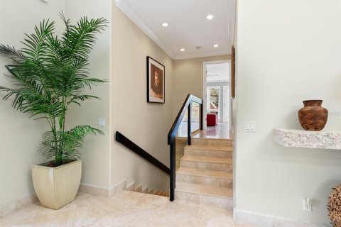 House in Siesta Key, Florida 4 bedrooms, 275.92 sq.m. № 1690067 - photo 27