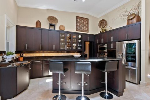 House in Siesta Key, Florida 4 bedrooms, 275.92 sq.m. № 1690067 - photo 19