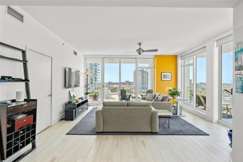 Copropriété à louer à Saint Petersburg, Floride: 1 chambre, 113.81 m2 № 2396923 - photo 2