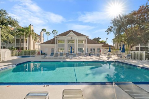 Copropriété à vendre à Sarasota, Floride: 2 chambres, 113.71 m2 № 2385866 - photo 25