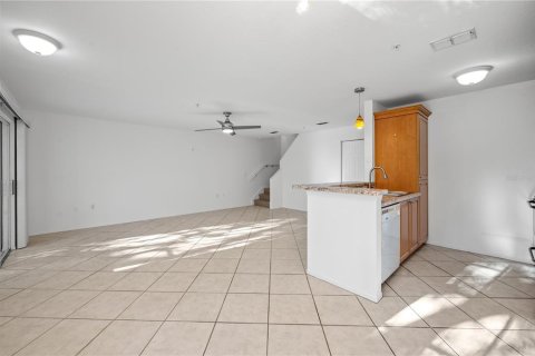 Copropriété à vendre à Sarasota, Floride: 2 chambres, 113.71 m2 № 2385866 - photo 12