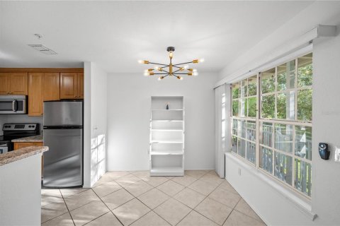 Copropriété à vendre à Sarasota, Floride: 2 chambres, 113.71 m2 № 2385866 - photo 6