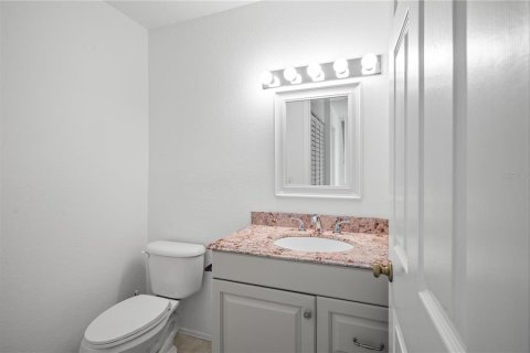 Copropriété à vendre à Sarasota, Floride: 2 chambres, 113.71 m2 № 2385866 - photo 14
