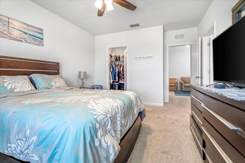 Townhouse in Davenport, Florida 3 bedrooms, 163.32 sq.m. № 1906371 - photo 28