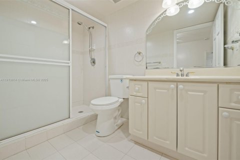 Casa en alquiler en Pinecrest, Florida, 6 dormitorios, 544.04 m2 № 1968501 - foto 24