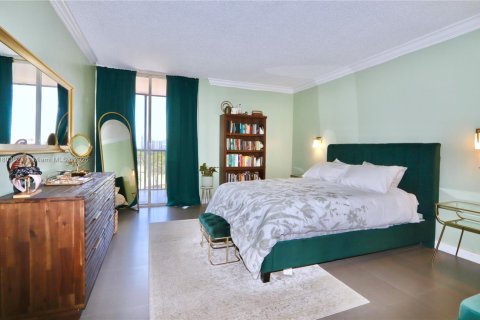 Купить кондоминиум в Авентура, Флорида 2 спальни, 121.98м2, № 1739285 - фото 20