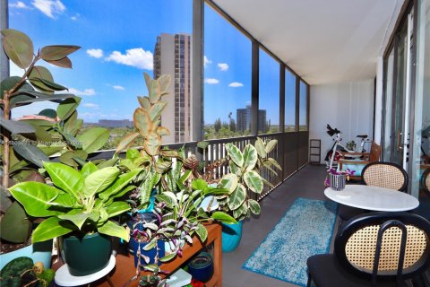 Купить кондоминиум в Авентура, Флорида 2 спальни, 121.98м2, № 1739285 - фото 15