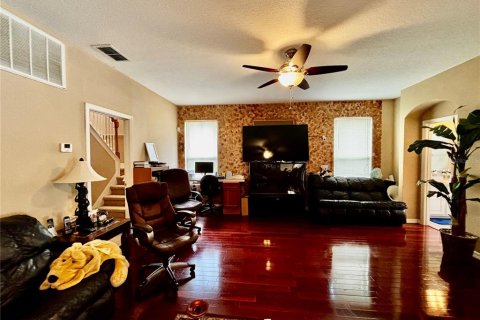 Casa en venta en Kissimmee, Florida, 5 dormitorios, 383.97 m2 № 1774922 - foto 22