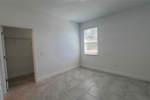 Villa ou maison à louer à Poinciana, Floride: 3 chambres, 144.93 m2 № 2119313 - photo 16