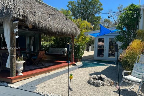 House in Key Largo, Florida 3 bedrooms № 2052510 - photo 9