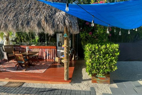 House in Key Largo, Florida 3 bedrooms № 2052510 - photo 11