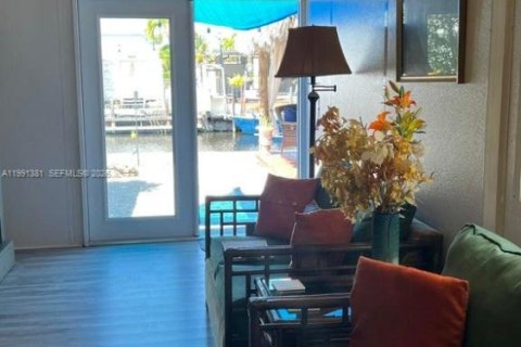 House in Key Largo, Florida 3 bedrooms № 2052510 - photo 18