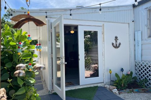 House in Key Largo, Florida 3 bedrooms № 2052510 - photo 14