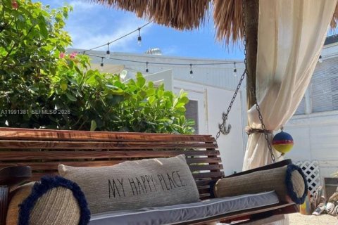 House in Key Largo, Florida 3 bedrooms № 2052510 - photo 6