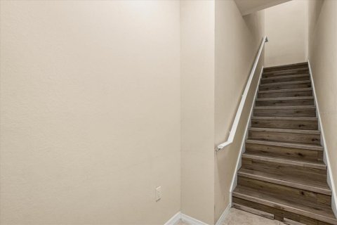 Condo in Lake Mary, Florida, 1 bedroom  № 1769007 - photo 11