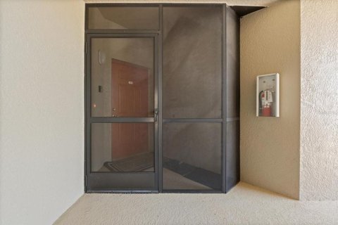 Снять в аренду кондоминиум в Брейдентон, Флорида 2 спальни, 120.4м2, № 1143915 - фото 2