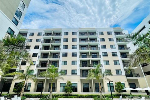 Снять в аренду квартиру в Майами, Флорида 2 спальни, 92.25м2, № 1990981 - фото 14