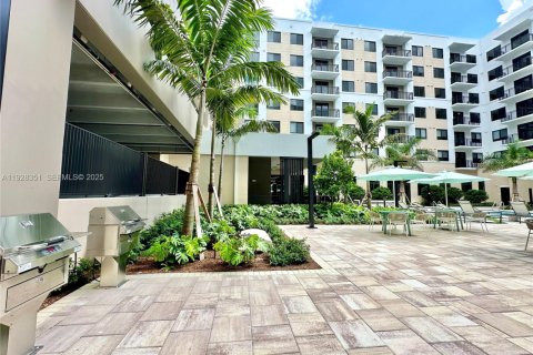 Снять в аренду квартиру в Майами, Флорида 2 спальни, 92.25м2, № 1990981 - фото 23