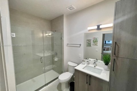 Снять в аренду квартиру в Майами, Флорида 2 спальни, 92.25м2, № 1990981 - фото 7