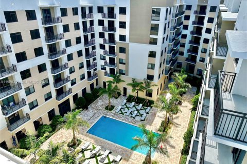 Снять в аренду квартиру в Майами, Флорида 2 спальни, 92.25м2, № 1990981 - фото 24