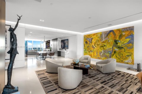 Condo in Key Biscayne, Florida, 5 bedrooms  № 2244008 - photo 16