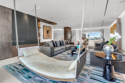 Condo in Key Biscayne, Florida, 5 bedrooms  № 2244008 - photo 9