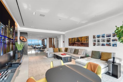 Condo in Key Biscayne, Florida, 5 bedrooms  № 2244008 - photo 30