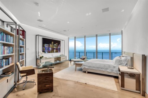 Condo in Key Biscayne, Florida, 5 bedrooms  № 2244008 - photo 18