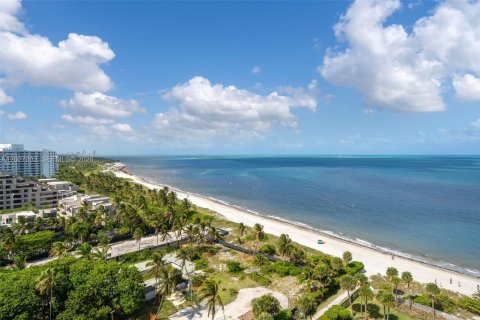 Condo in Key Biscayne, Florida, 5 bedrooms  № 2244008 - photo 12