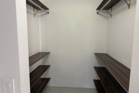 Touwnhouse à louer à Plantation, Floride: 3 chambres, 188.5 m2 № 2439203 - photo 8