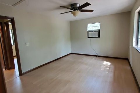 House in Trenton, Florida 2 bedrooms, 89.19 sq.m. № 2213804 - photo 10