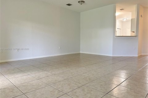 Adosado en venta en Miramar, Florida, 3 dormitorios, 181.53 m2 № 2064654 - foto 9