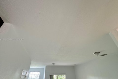 Adosado en venta en Miramar, Florida, 3 dormitorios, 181.53 m2 № 2064654 - foto 22