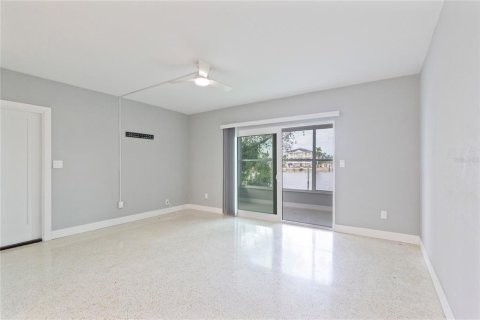 Copropriété à louer à Treasure Island, Floride: 1 chambre, 78.97 m2 № 2418581 - photo 18
