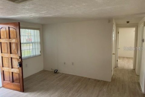 Villa ou maison à louer à Hudson, Floride: 2 chambres, 108.14 m2 № 2385998 - photo 9