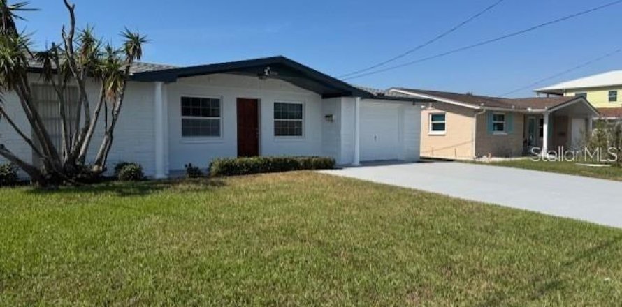 Villa ou maison à Hudson, Floride 2 chambres, 108.14 m2 № 2385998