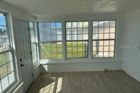 Villa ou maison à louer à Hudson, Floride: 2 chambres, 108.14 m2 № 2385998 - photo 8