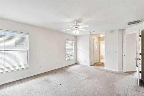 House in Winter Haven, Florida 3 bedrooms, 175.31 sq.m. № 1388638 - photo 18