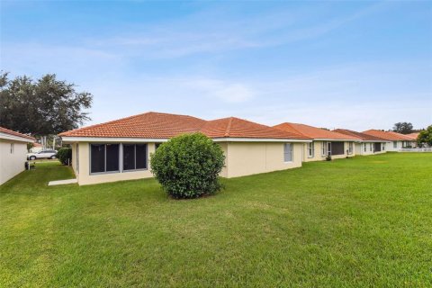 House in Winter Haven, Florida 3 bedrooms, 175.31 sq.m. № 1388638 - photo 30