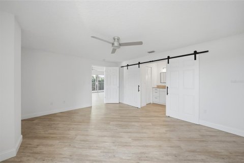 Condo in Punta Gorda, Florida, 2 bedrooms № 2112726 - photo 22