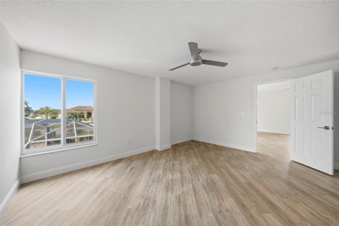 Condo in Punta Gorda, Florida, 2 bedrooms № 2112726 - photo 23