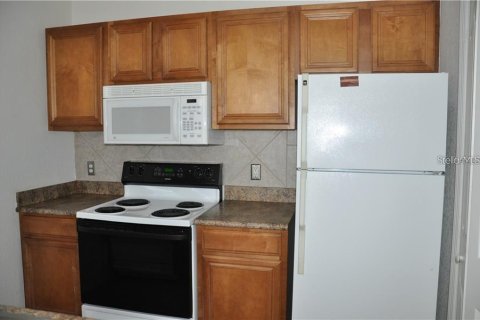 Condominio en alquiler en Orlando, Florida, 1 dormitorio, 59.55 m2 № 1877058 - foto 3
