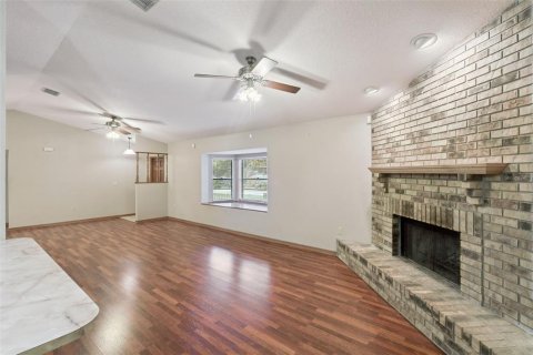 House in Winter Garden, Florida 3 bedrooms, 203.18 sq.m. № 2157786 - photo 13