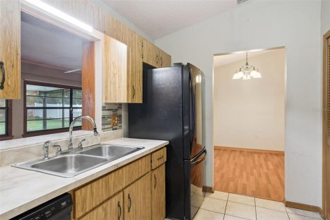 House in Winter Garden, Florida 3 bedrooms, 203.18 sq.m. № 2157786 - photo 10