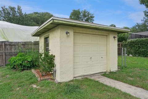 House in Winter Garden, Florida 3 bedrooms, 203.18 sq.m. № 2157786 - photo 30